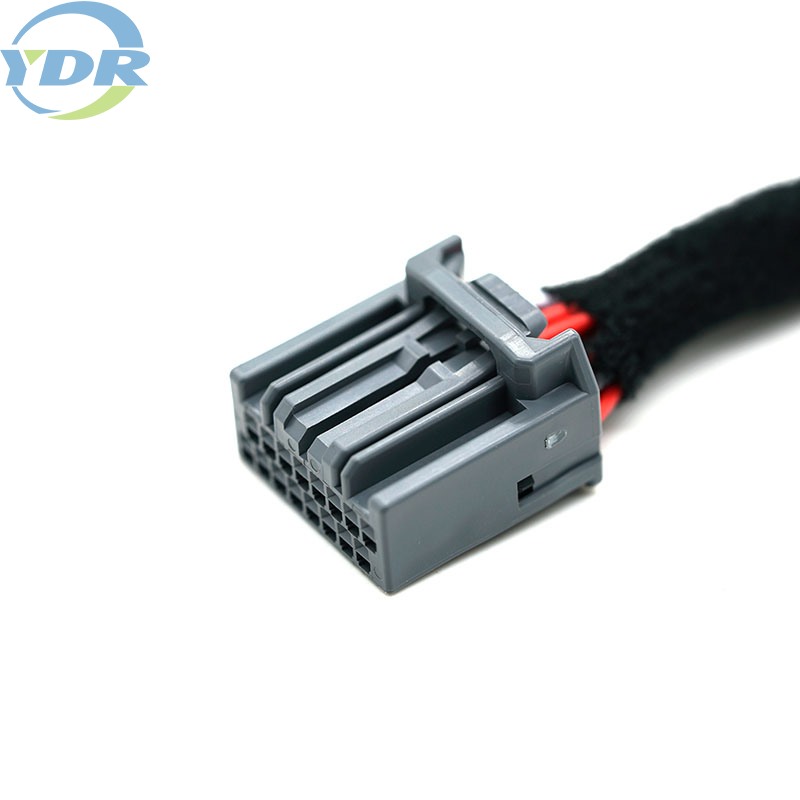 Aký je rozdiel medzi zostavou kábla a zostavou zväzku?